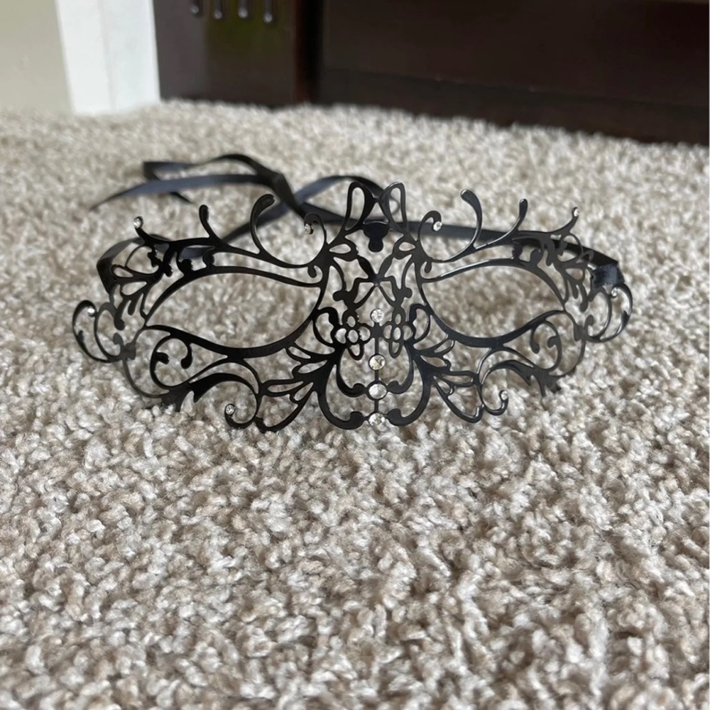 Masquerade Ball Mask